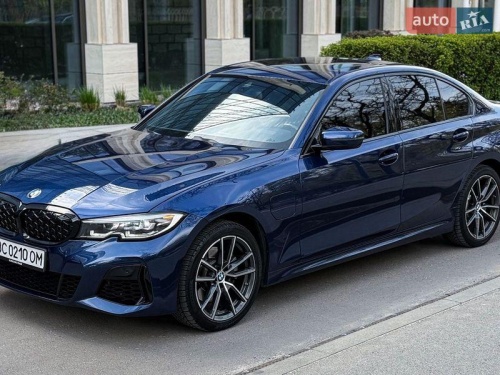 BMW 3 Series 2020