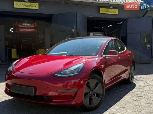 Tesla Model 3 2018
