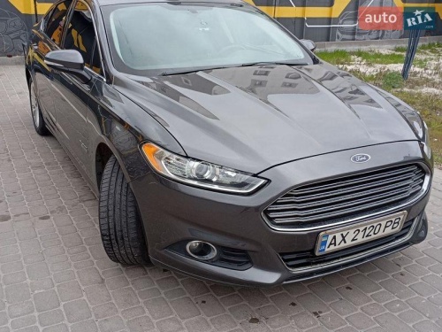Ford Fusion 2015