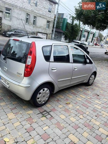Mitsubishi Colt 2008