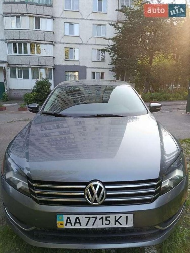 Volkswagen Passat 2013