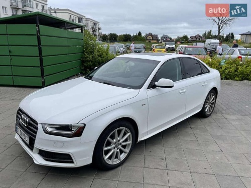 Audi A4 2014