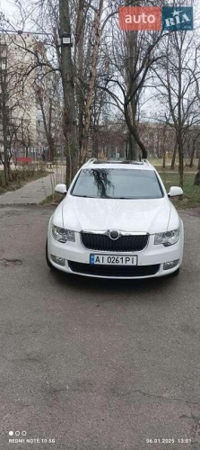 Skoda Superb 2012