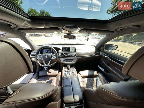 BMW 7 Series 2017