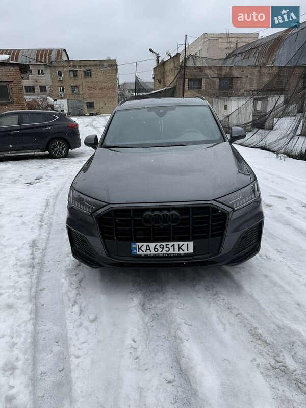 Audi Q7 2023