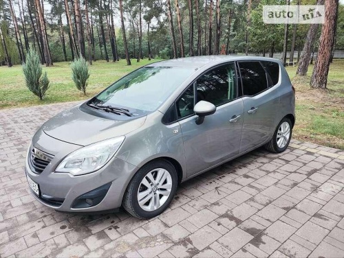 Opel Meriva 2010