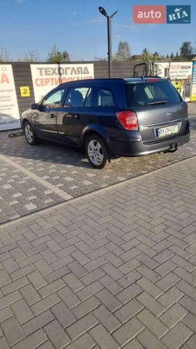 Opel Astra 2009