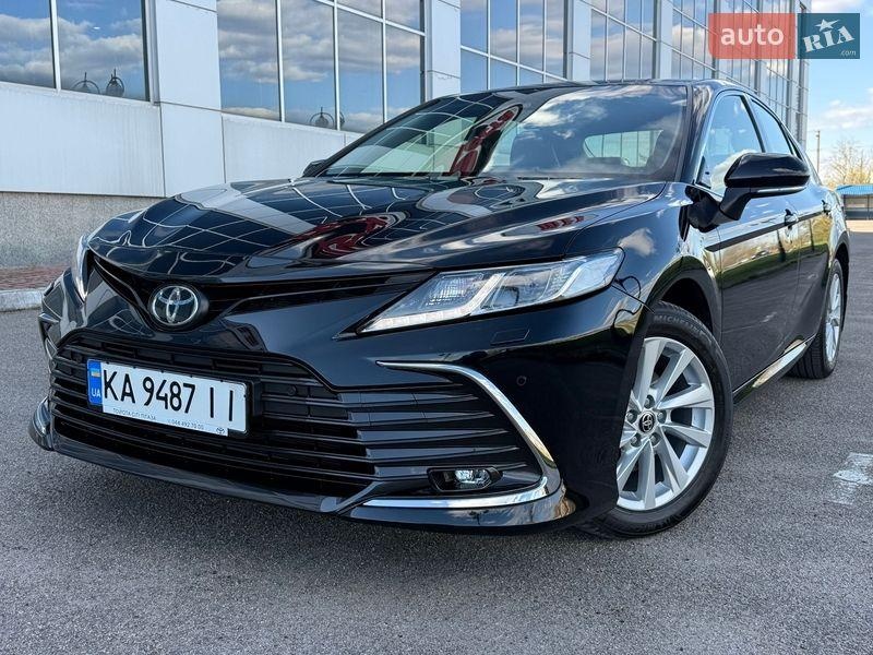 Toyota Camry 2024