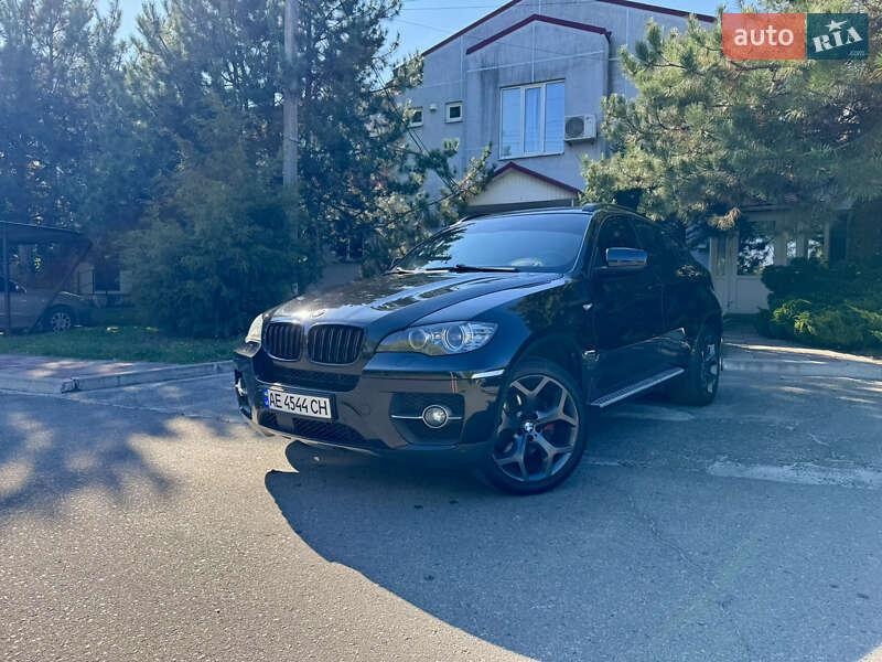 BMW X6 2012