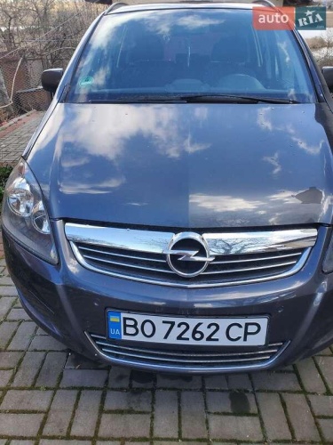 Opel Zafira 2012