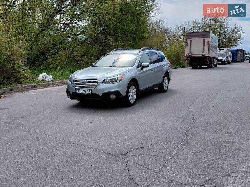 Subaru Outback 2016