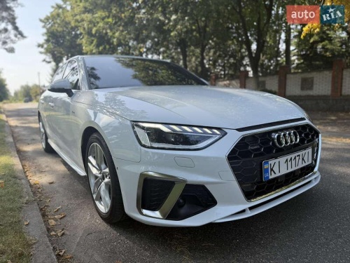 Audi A4 2022