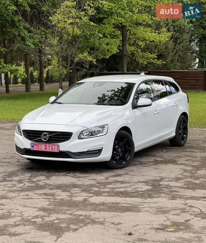 Volvo V60 2017
