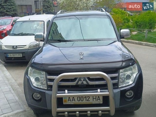 Mitsubishi Pajero 2008