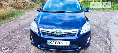 Toyota Auris 2011