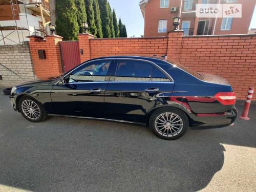 Mercedes-Benz E-Class 2012