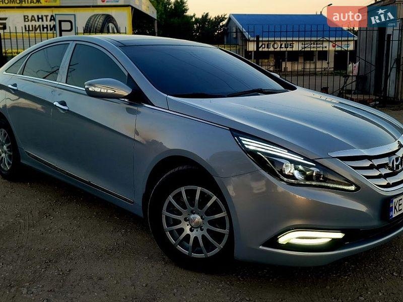 Hyundai Sonata 2013