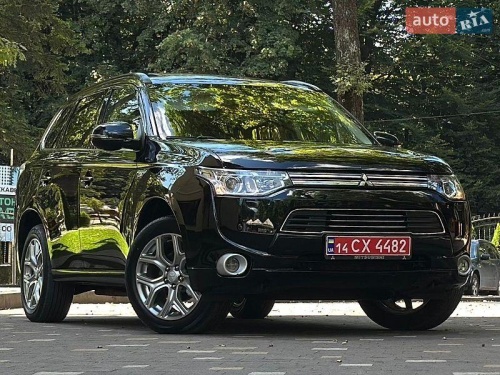 Mitsubishi Outlander 2015