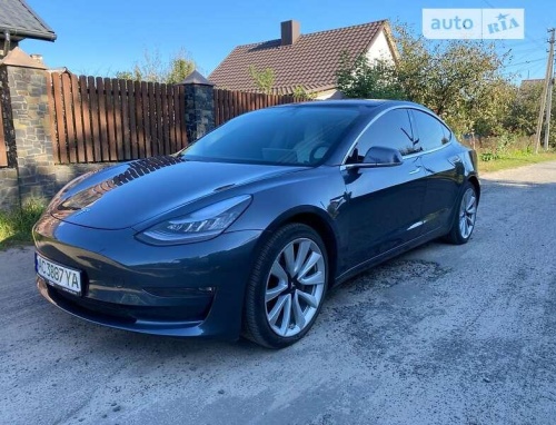 Tesla Model 3 2018