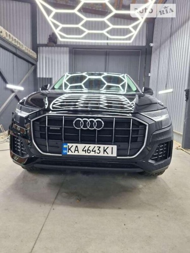 Audi Q8 2019