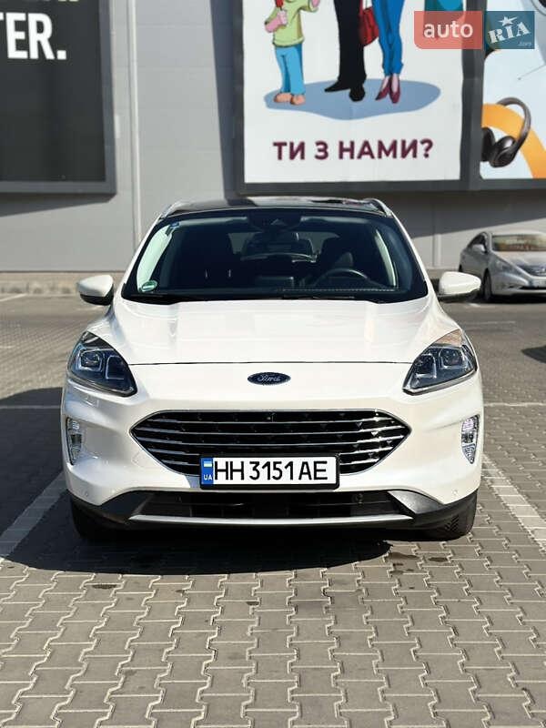 Ford Kuga 2021
