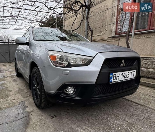 Mitsubishi ASX 2011
