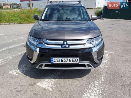 Mitsubishi Outlander 2017