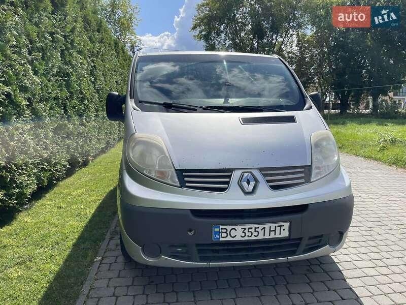Renault Trafic 2011