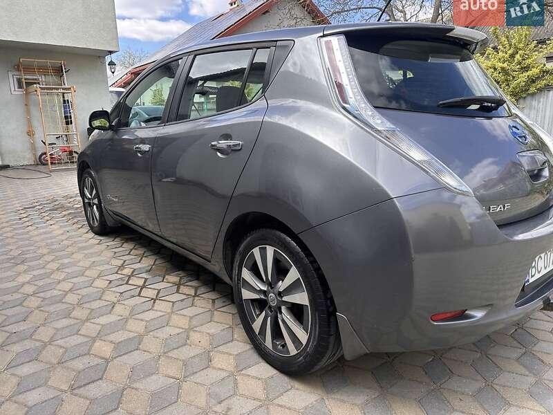 Nissan Leaf 2014