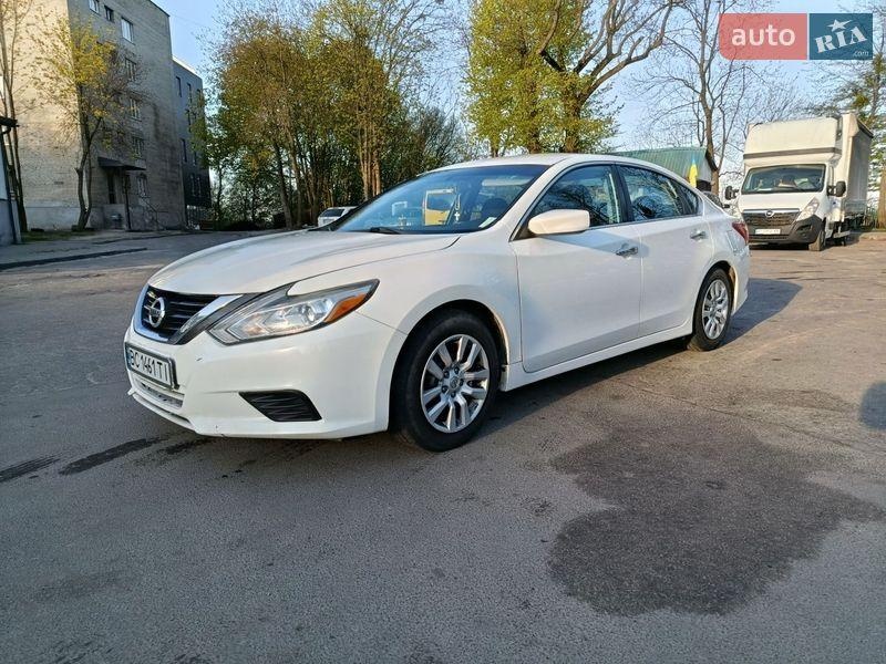 Nissan Altima 2016