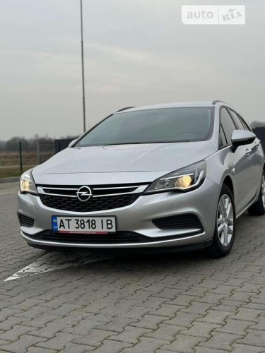 Opel Astra 2018