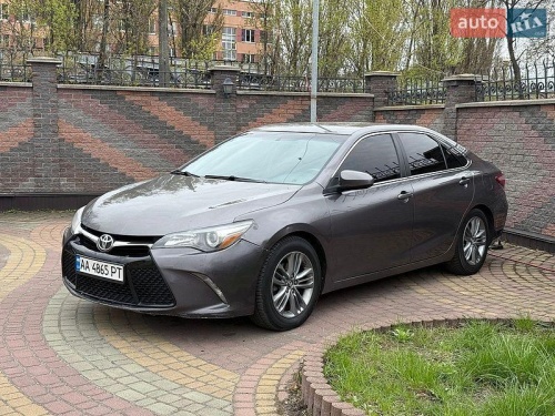 Toyota Camry 2015
