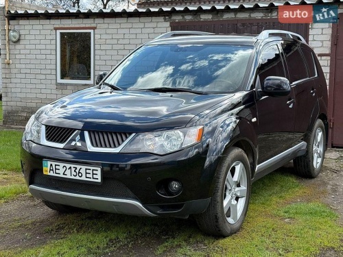 Mitsubishi Outlander XL 2008