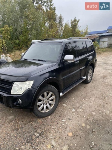 Mitsubishi Pajero Wagon 2010