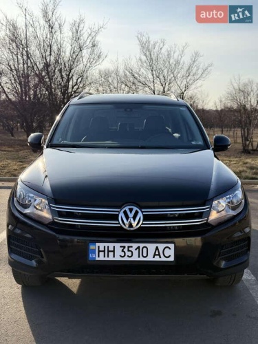 Volkswagen Tiguan 2015