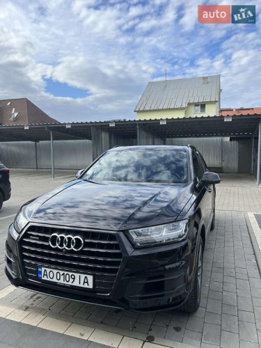 Audi Q7 2016
