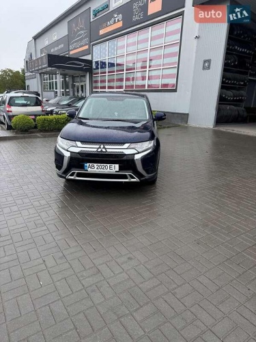 Mitsubishi Outlander 2019