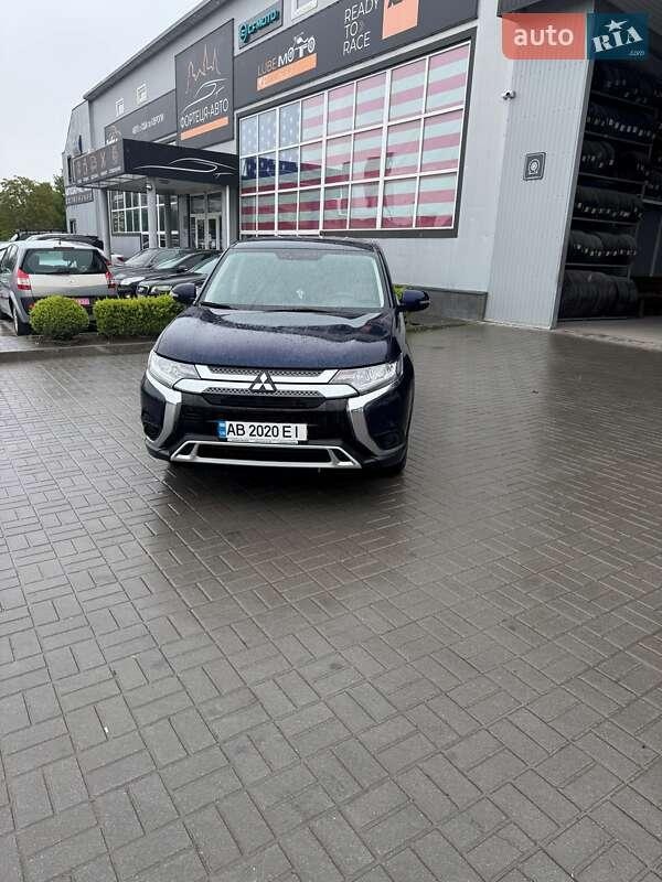 Mitsubishi Outlander 2019