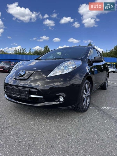 Nissan Leaf 2014