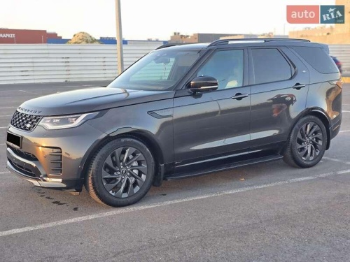 Land Rover Discovery 2021