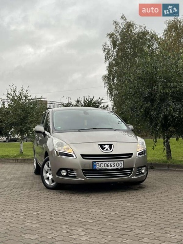 Peugeot 5008 2010