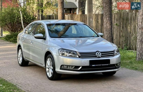 Volkswagen Passat 2012