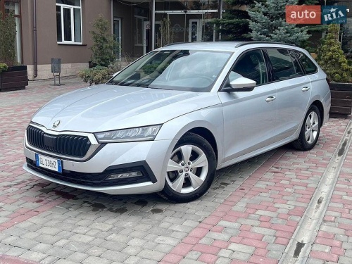 Skoda Octavia 2023