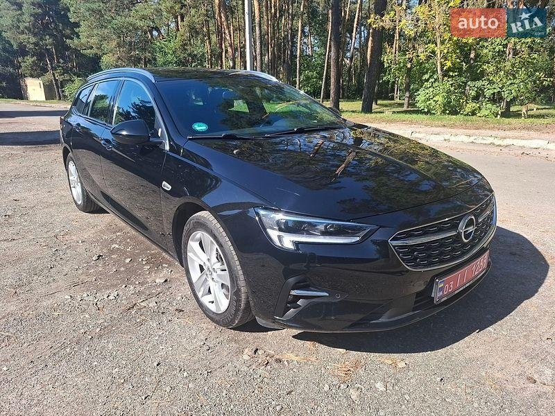 Opel Insignia 2021