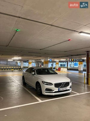 Volvo S90 2017