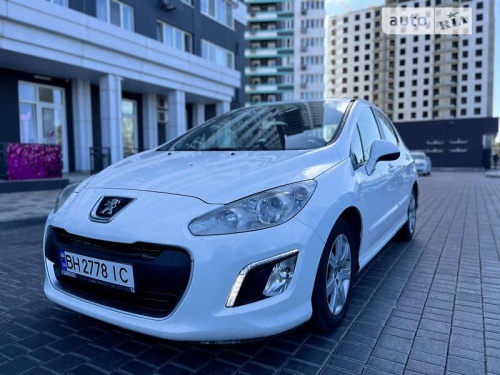 Peugeot 308 2012