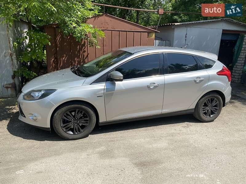 Ford Focus 2011
