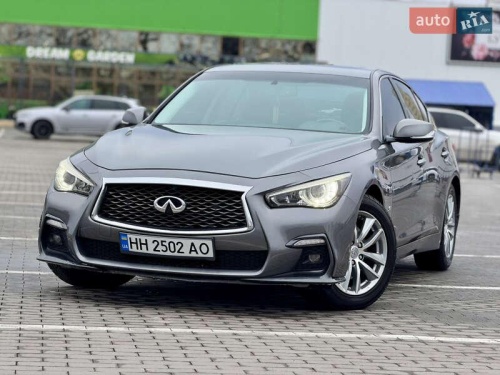 Infiniti Q50 2016