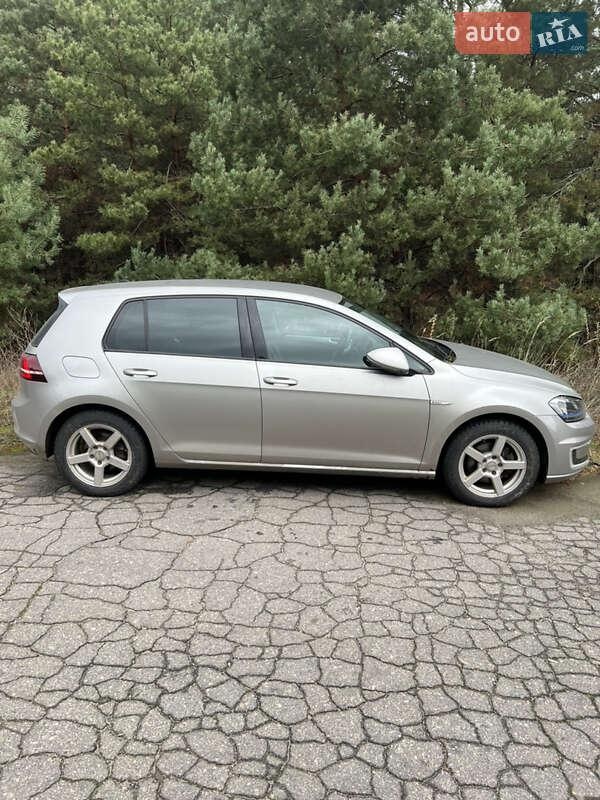 Volkswagen e-Golf 2016