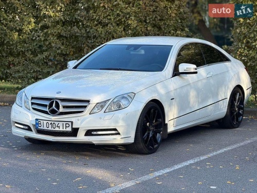 Mercedes-Benz E-Class 2011